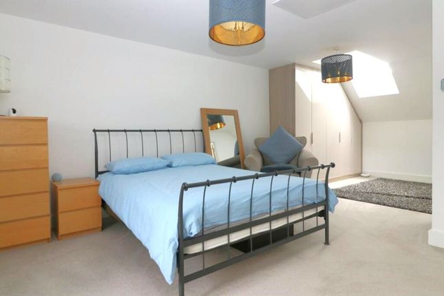 Town house for sale in Kingsman Drive, Botley