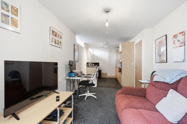 Flat 48, Rifle Fields, Water Street, Huddersfield photo 2