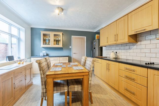 27, Valley Road, North Yorkshire photo 4
