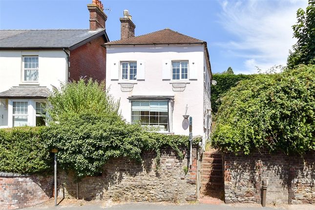 3-bed house on Lower Street, Pulborough, £297,500