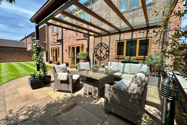 Park House, Whiphill Lane, Doncaster photo 3