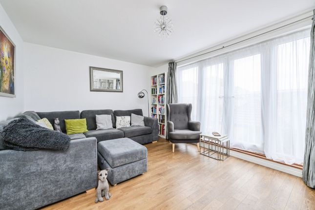 9, Samuel Jones Crescent, St. Neots photo 4