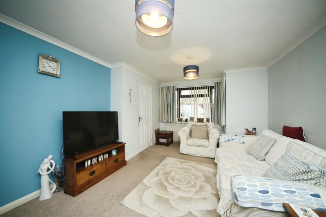 8, Parrett Mead, Taunton photo 4