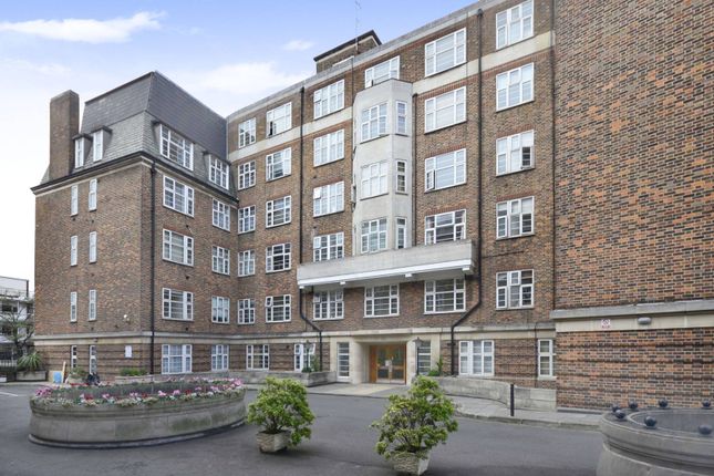 Thumbnail Flat for sale in College Crescent, Hampstead, London