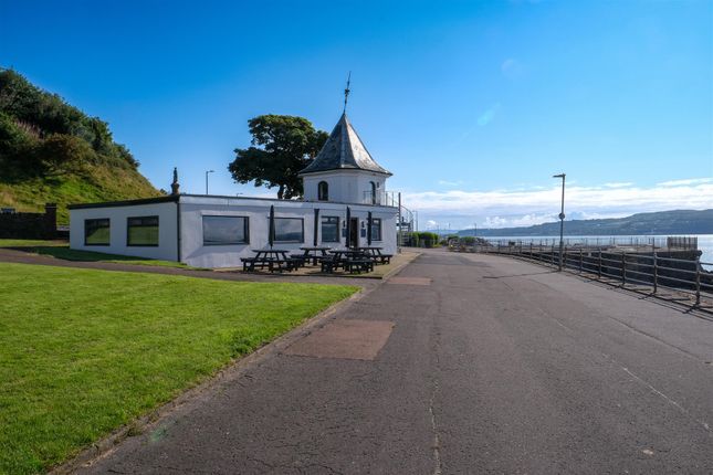Thumbnail Restaurant/cafe for sale in Victoria Parade, Dunoon