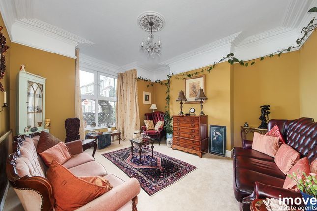 11 Garfield Road, Paignton photo 2