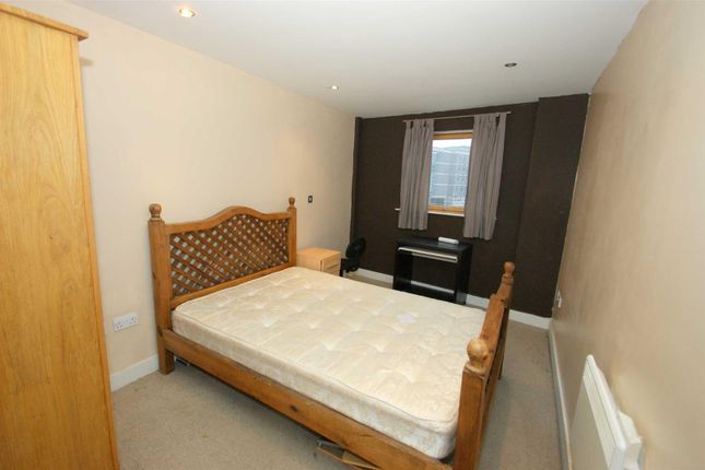 Flat to rent in Magellan House, Armouries Way, Leeds