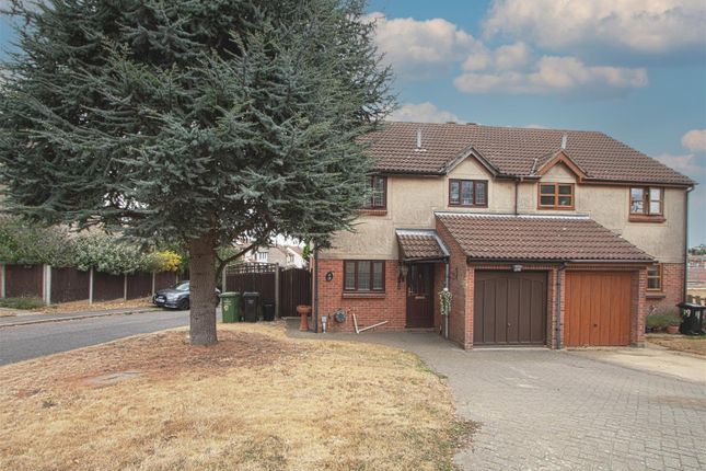 3-bed house on 17, Windmill Heights, Billericay, £450,000