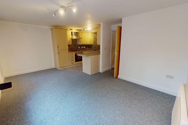 10, Dunlin Terrace, Cheltenham photo 3