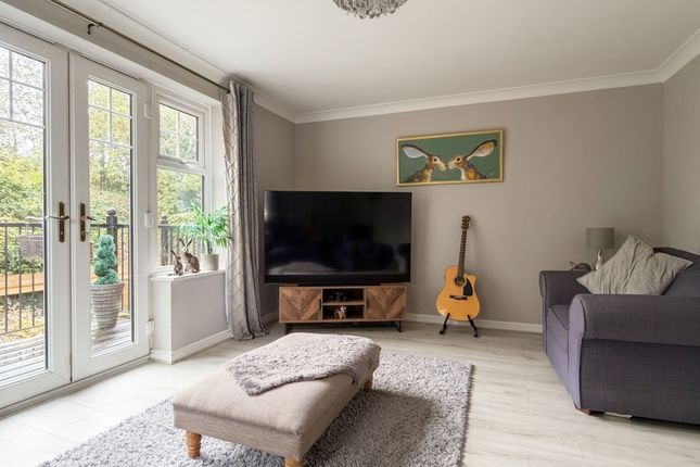 28 Admiralty Way, Southampton photo 4