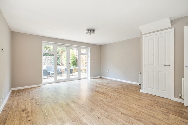 81, Crocker Way, Wincanton photo 4