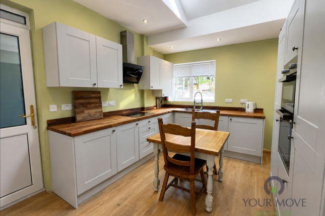 8, Hazel Avenue, Accrington photo 2