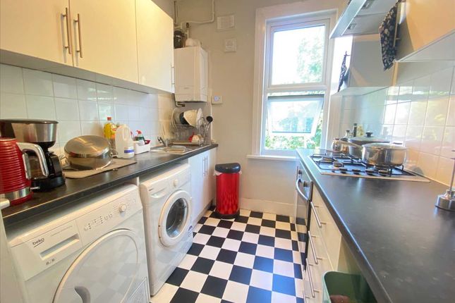 F5, 47, The Avenue, Ealing photo 3