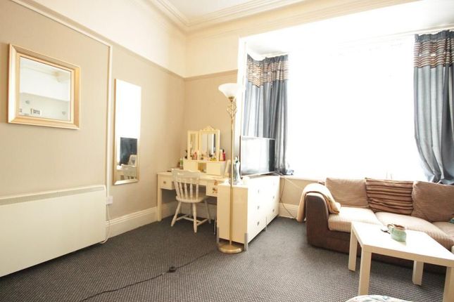 Studio to rent in Alliance Avenue, Hull