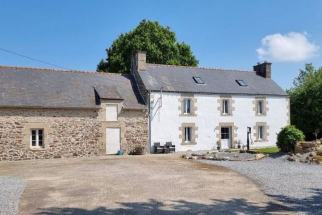 Property for sale in Brittany, Morbihan, Pleugriffet