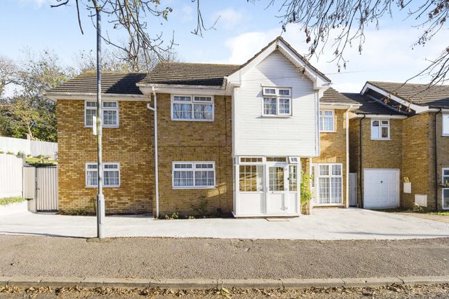 Thumbnail Detached house for sale in Roding Lane South, Ilford