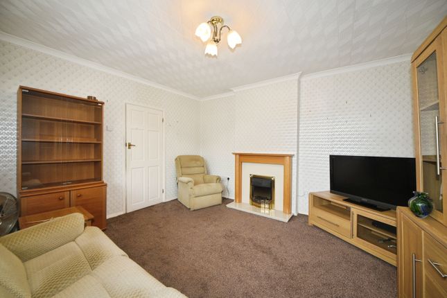 13, Curtismill Close, Orpington photo 4