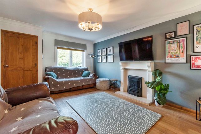 Semi-detached house for sale in Sale Drive, Clothall Common, Baldock