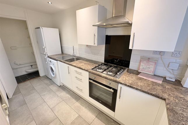 8 Michael Blanning House, Wake Green Park, Birmingham photo 3