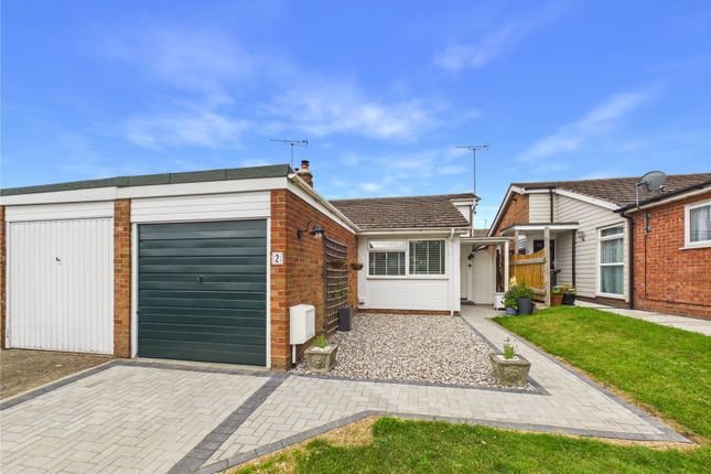 2-bed house on 2, Greenacres, Essex, £290,000