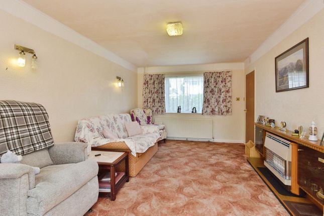 14, The Chequers, Milton Keynes photo 3