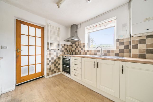 1364779-7-68ee8Ff...