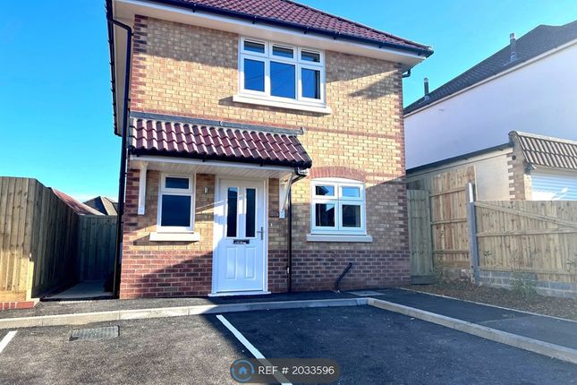 Detached house to rent in Churchill Road, Poole