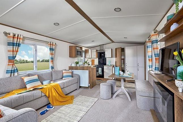 Away Resorts - Mersea Island, Fen Lane, Colchester photo 2