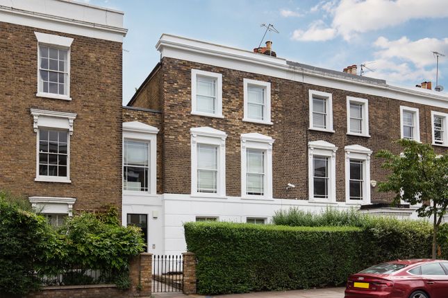 Thumbnail Flat to rent in Southgate Road, London