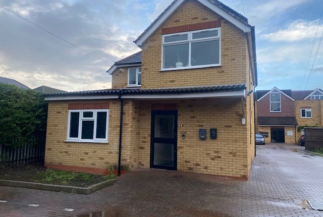 2-bed flat on BROADVIEW, STANWELL, £315,000