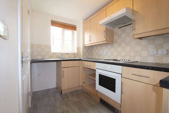 77, Thornbury Road, Walsall photo 2