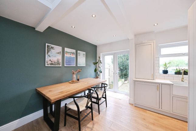 242, Wilford Lane, Nottingham photo 4