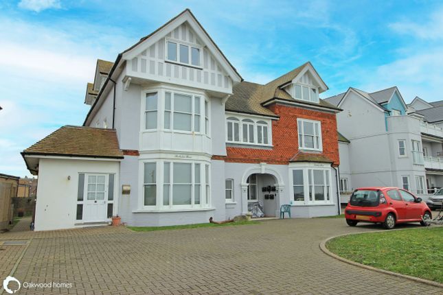 Thumbnail Flat to rent in Sea Road, Westgate, Kent