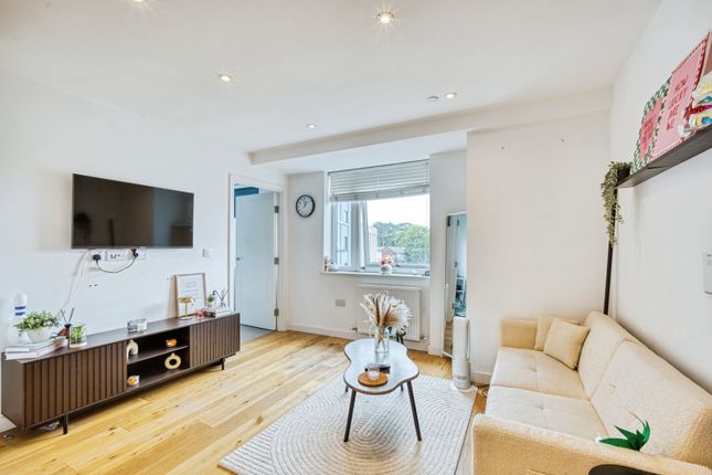 Apartment 94 Fabrick, 8, Warren Road, Cheshire photo 4