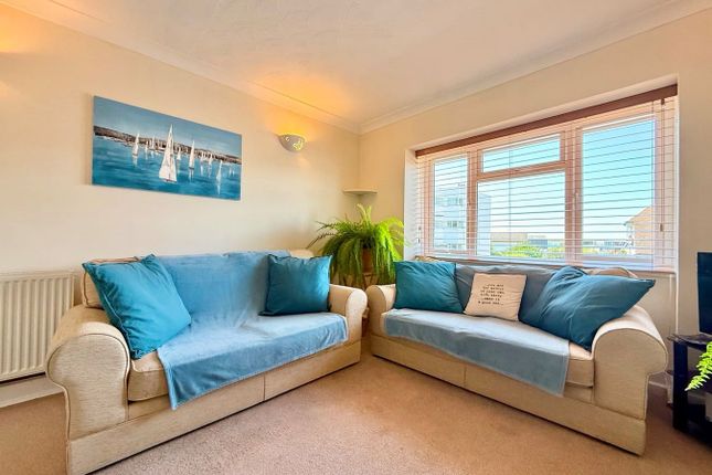 Flat 11, Brownsea Court Sandbanks Road, Lilliput photo 4