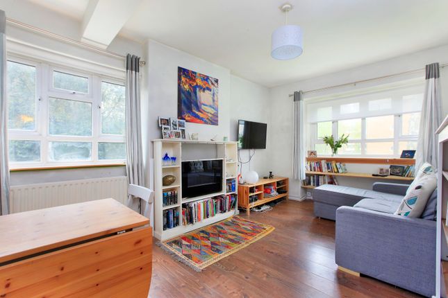 Thumbnail Flat to rent in Shenstone House, Aldrington Road, Streatham, London