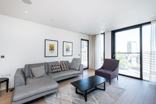 Flat to rent in Merchant Square East, London