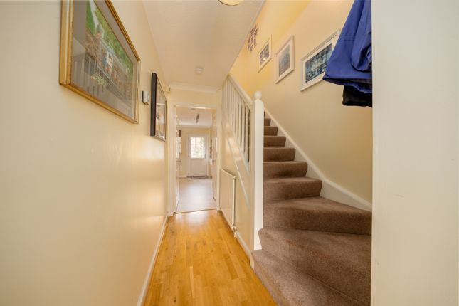 17 Bonaly Wester, Colinton, Edinburgh photo 3