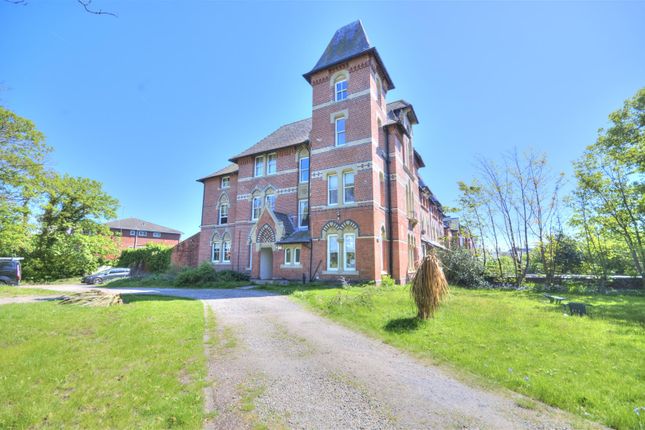 Thumbnail Property for sale in Crosby, Liverpool