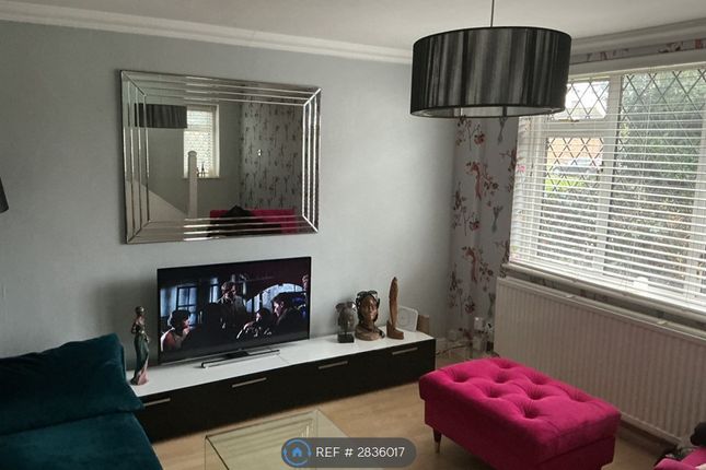 Norman Road, Ashford Surrey photo 5