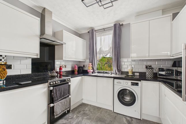 52, Ramnoth Road, Wisbech photo 3