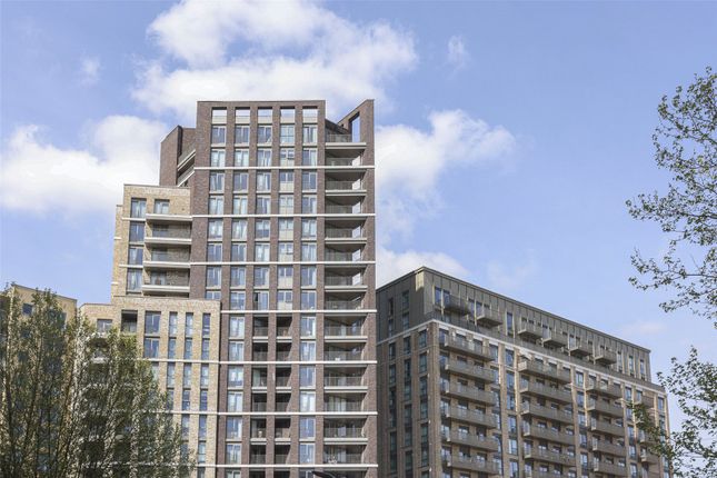 Flat for sale in Seagull Lane, Royal Victoria Dock