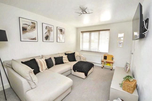 5, Ladyburn Way, Morpeth photo 2