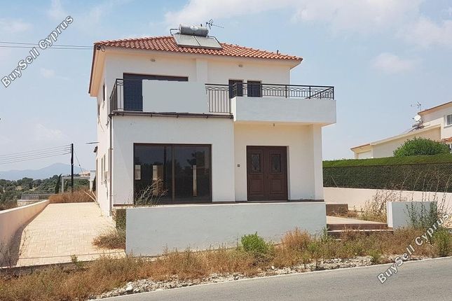 Block of flats for sale in Mazotos, Larnaca, Cyprus