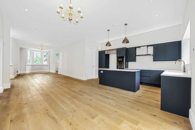 Semi-detached house for sale in Chatsworth Road, London