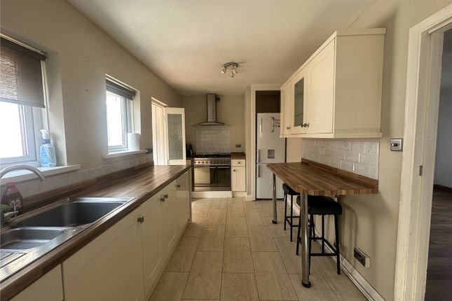 35, Newell Hill, Pembrokeshire photo 4