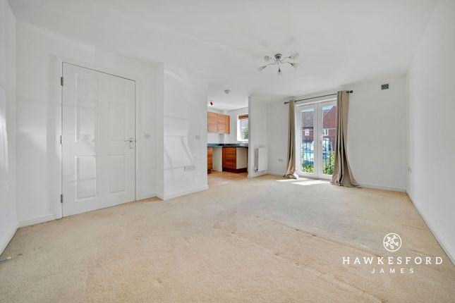 13 Abelyn Avenue, Sittingbourne photo 3