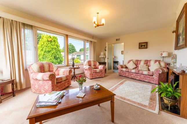 15, Pendre Close, Brecon photo 4