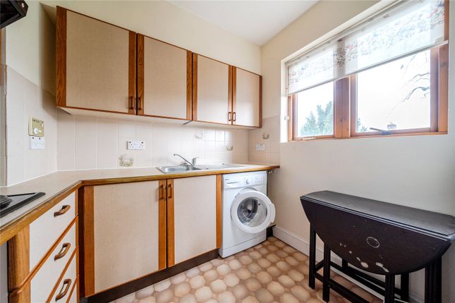 4 Beech Lodge,, Hartford Court, Hartley Wintney photo 4