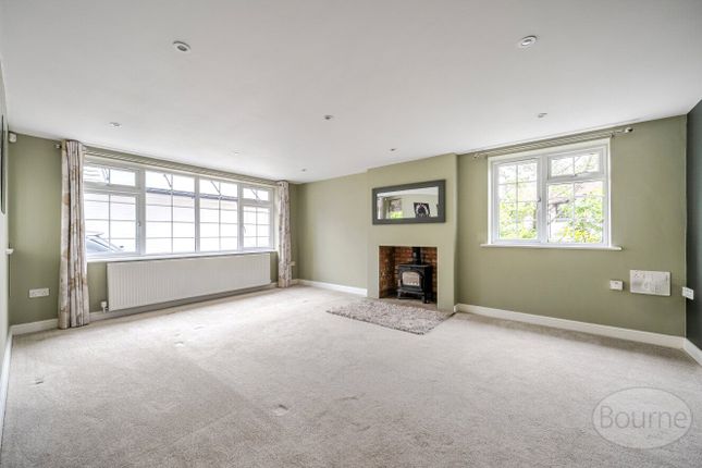 Langford Lodge,, Hook Hill Lane, Woking photo 4